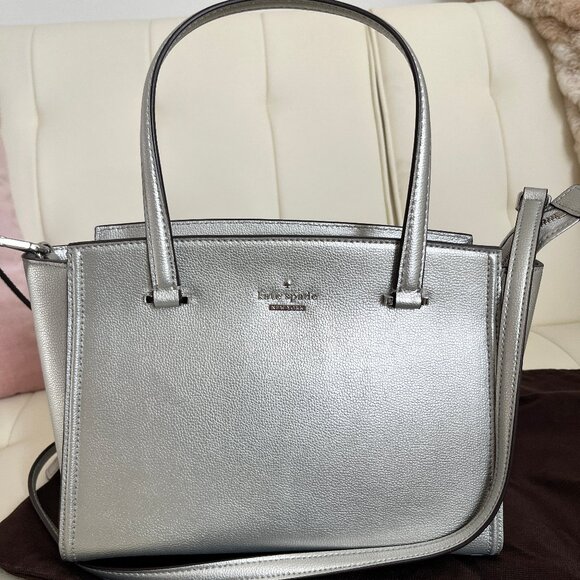 Like new! Kate Spade satchel with dust bag - Picture 1 of 15